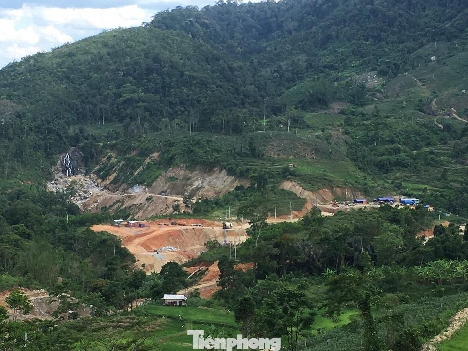 Khu vực xây dựng dự án thuỷ điện Nước Long ở xã Ba Tiêu, huyện Ba Tơ, tỉnh Quảng Ngãi. Ảnh: Nguyễn Ngọc