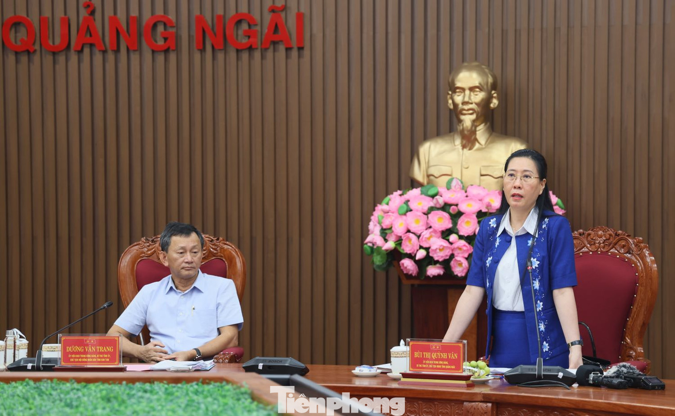 Bí thư Tỉnh ủy Quảng Ngãi Bùi Thị Quỳnh Vân. Bí thư Tỉnh ủy Quảng Ngãi Bùi Thị Quỳnh Vân.