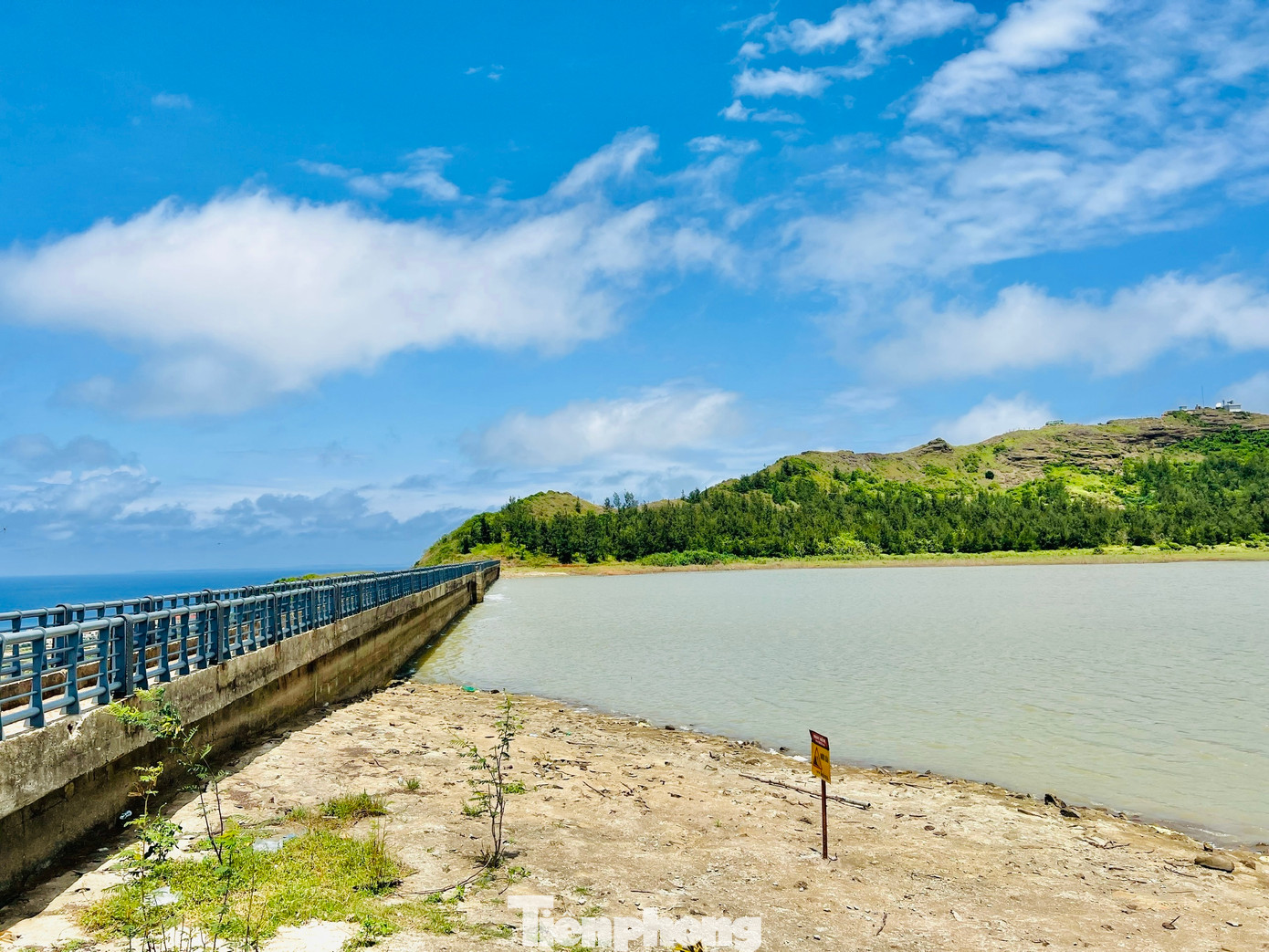 Miệng núi lửa Thới Lới được đề xuất sẽ trữ nước phục vụ duy nhất vào mục đích sinh hoạt cho người dân Lý Sơn.