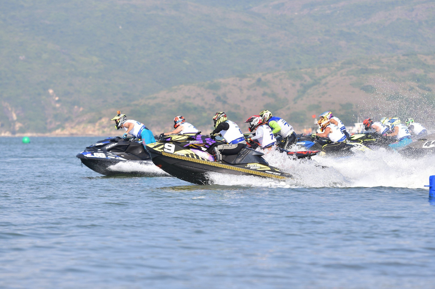 Các tay đua bước vào ngày thi đấu cuối cùng để xác định nhà vô địch chặng đua Grand Prix of Binh Dinh.