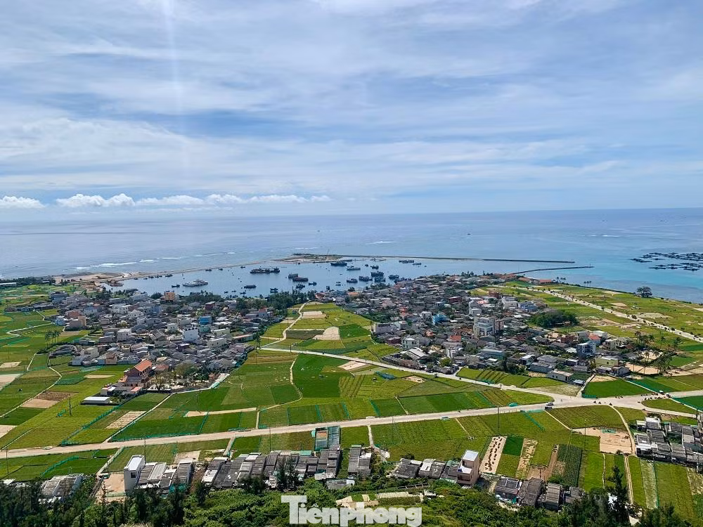 Mùa mưa bão cũng sắp đến, người dân huyện đảo Lý Sơn đang chờ đợi giải pháp căn cơ để “an cư lạc nghiệp”, góp phần giữ vững mảnh đất thiêng liêng giữa biển khơi.