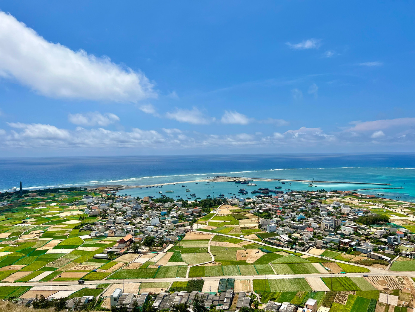 Một góc huyện đảo Lý Sơn.