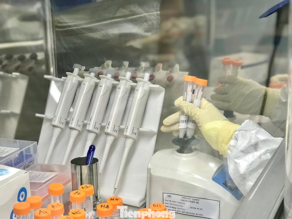 Mua vật tư y tế, hóa chất… phục vụ chống dịch COVID-19 gần 34,8 tỷ đồng.