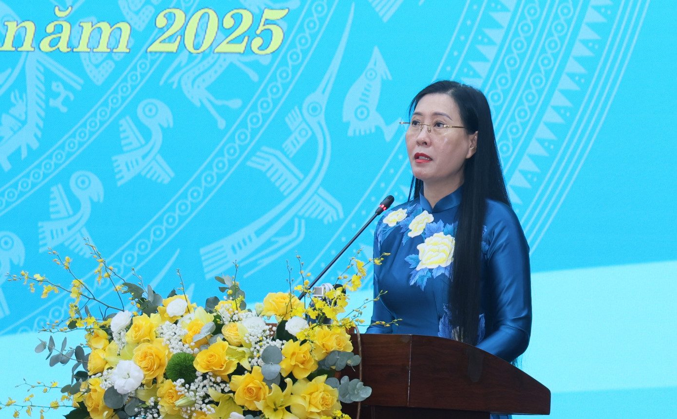 Bí thư Tỉnh ủy Quảng Ngãi Bùi Thị Quỳnh Vân.