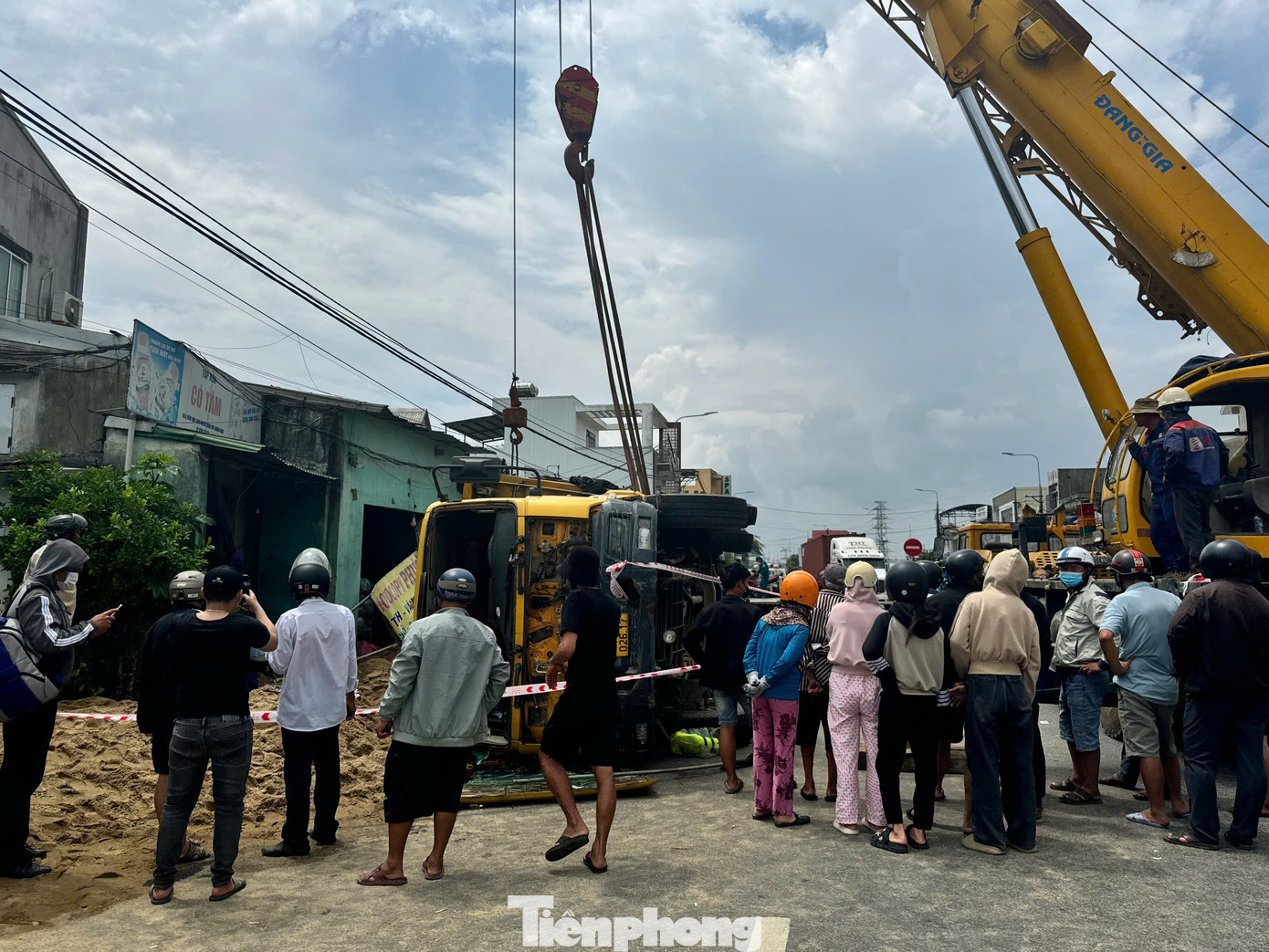 Hiện trường vụ tai nạn. Ảnh: Nguyễn Ngọc