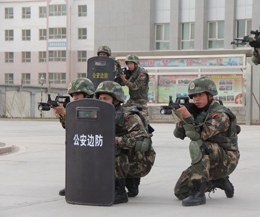 Diễn tập chống khủng bố ở Trung Quốc. Ảnh: CRI. Diễn tập chống khủng bố ở Trung Quốc. Ảnh: CRI.