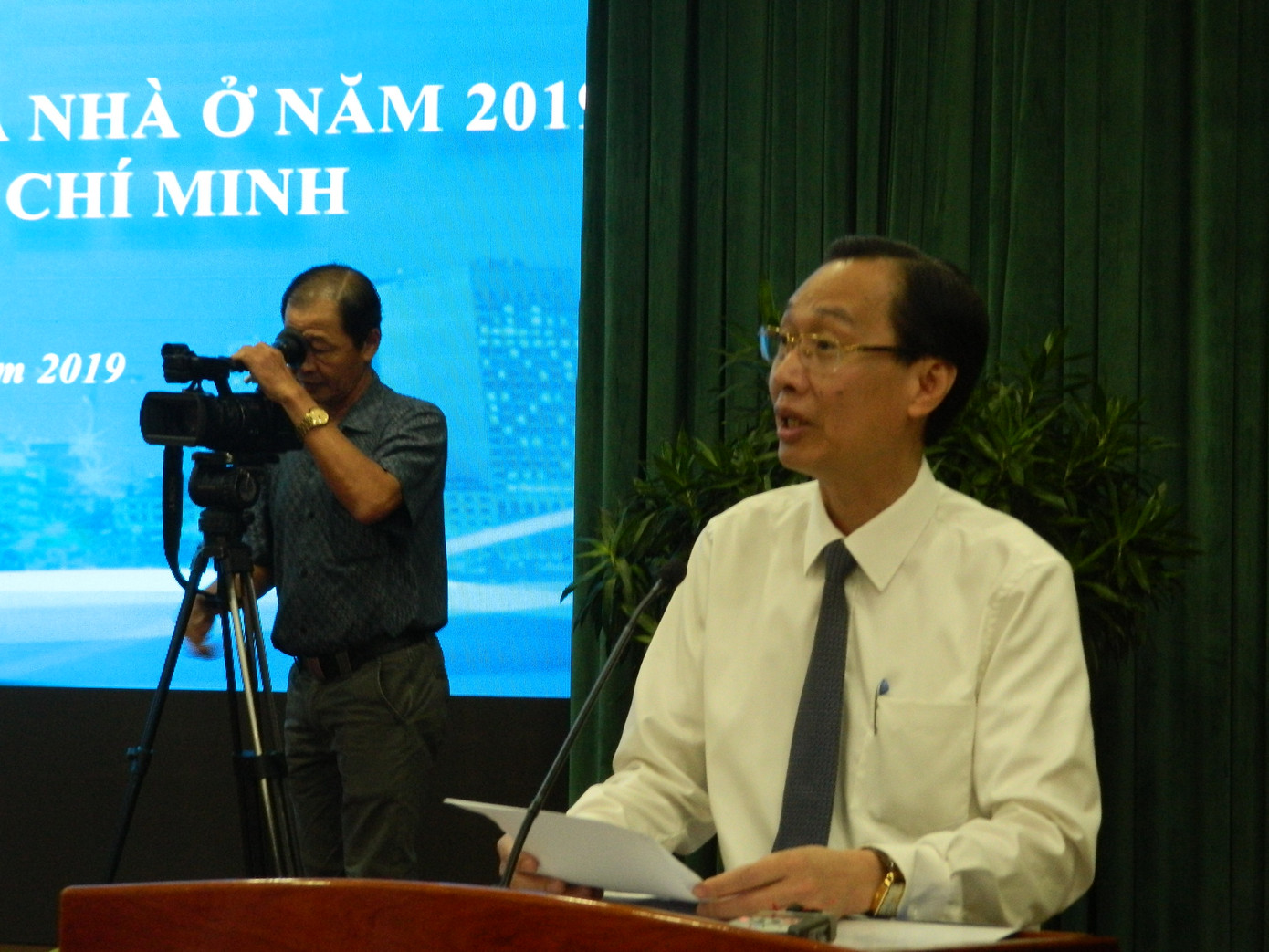 Mỗi năm, dân số TPHCM tăng thêm gần bằng một quận ảnh 2