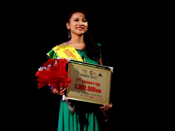 Giải Á khôi 1 là thí sinh Phạm Thị Hương.Cô cũng giành giải THí sinh Tài năng của cuộc thi