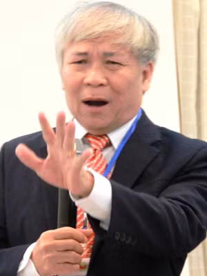 PGS.TS Trần Ngọc Vương