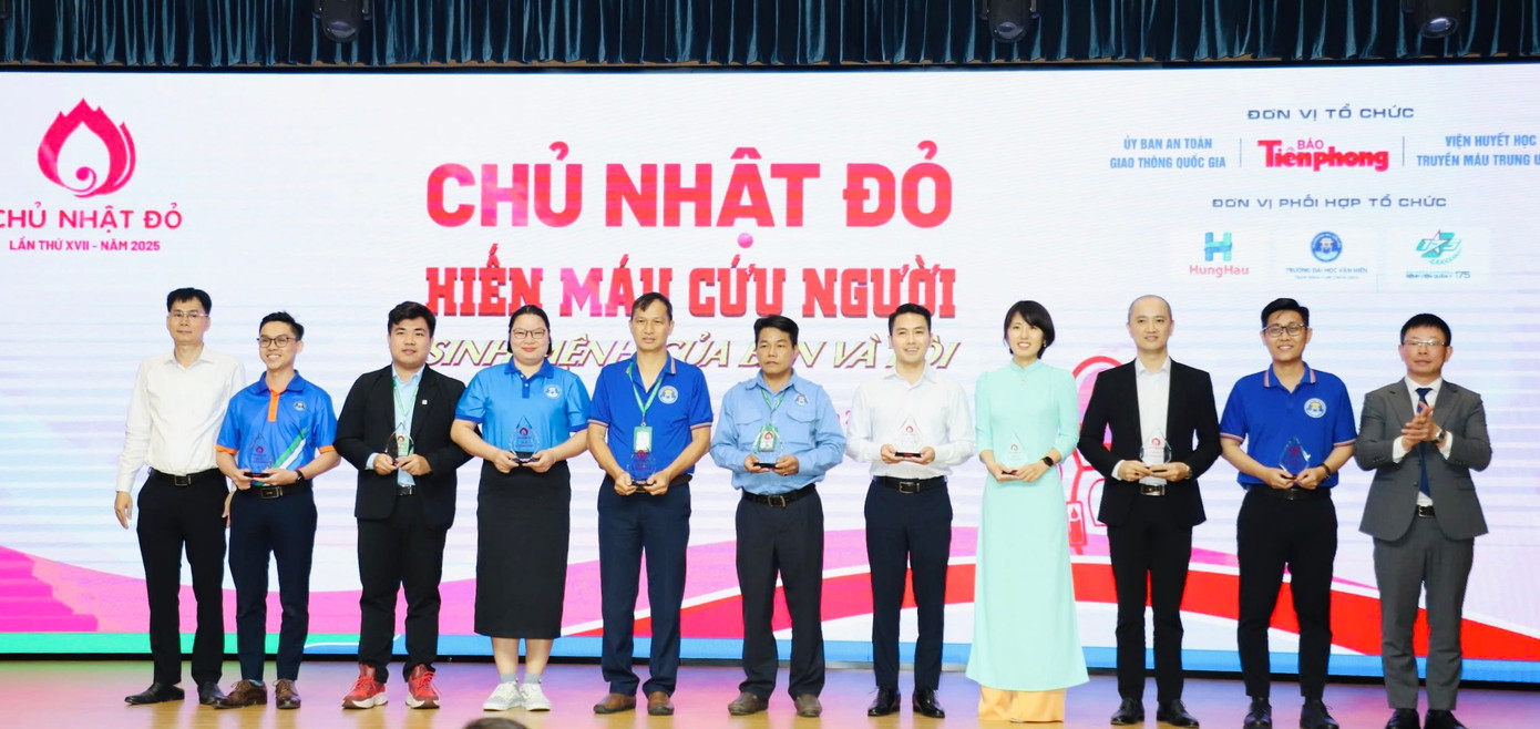 Chương trình Chủ Nhật Đỏ 2025: Mở đầu chuỗi ngày hội nhân văn tại TPHCM ảnh 20 Chương trình Chủ Nhật Đỏ 2025: Mở đầu chuỗi ngày hội nhân văn tại TPHCM ảnh 20