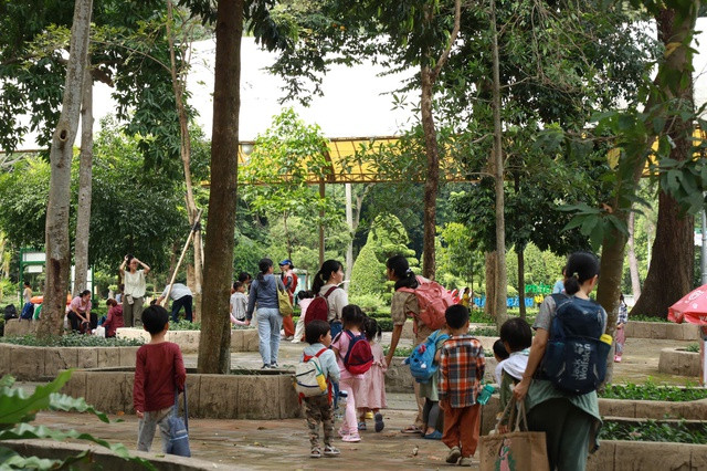 Thảo Cầm Viên là điểm đến quen thuộc, là 1 phần ký ức của người dân TP HCM Thảo Cầm Viên là điểm đến quen thuộc, là 1 phần ký ức của người dân TP HCM