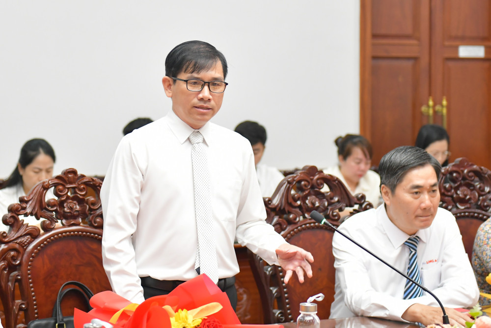 Ông Lê Hồng Phước phát biểu nhận nhiệm vụ Ông Lê Hồng Phước phát biểu nhận nhiệm vụ