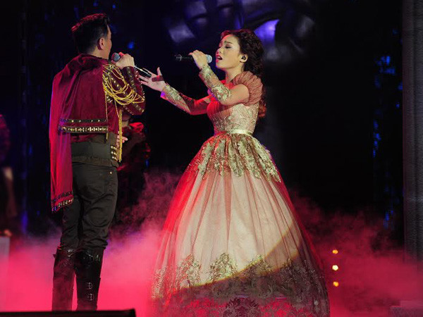 Trong đêm Chung kết, Thảo My là thí sinh đầu tiên bước lên sân khấu. Ở thử thách đầu tiên, cô thể hiện 'Bối rối', một bản ballad của nhạc sĩ Phương Uyên. Ở tuổi 16, chưa có nhiều trải nghiệm trong cuộc sống nên học trò cưng của Mr.Đàm hát ca khúc về tình yêu với tâm hồn trong sáng. Sau đó, Thảo My bất ngờ chuyển hướng hát dân gian đương đại với 'Giọt sương bay lên'. Khán giả ngạc nhiên về nội lực của cô gái 16 tuổi khi lên đồng với cách hát ả đào. Ở màn trình diễn cuối cùng, Thảo My và huấn luyện viên Đàm Vĩnh Hưng song ca 'A time for us'. Giọng ca trẻ đến từ Nam Định lộng lẫy như một nàng công chúa có giọng hát thánh thót 