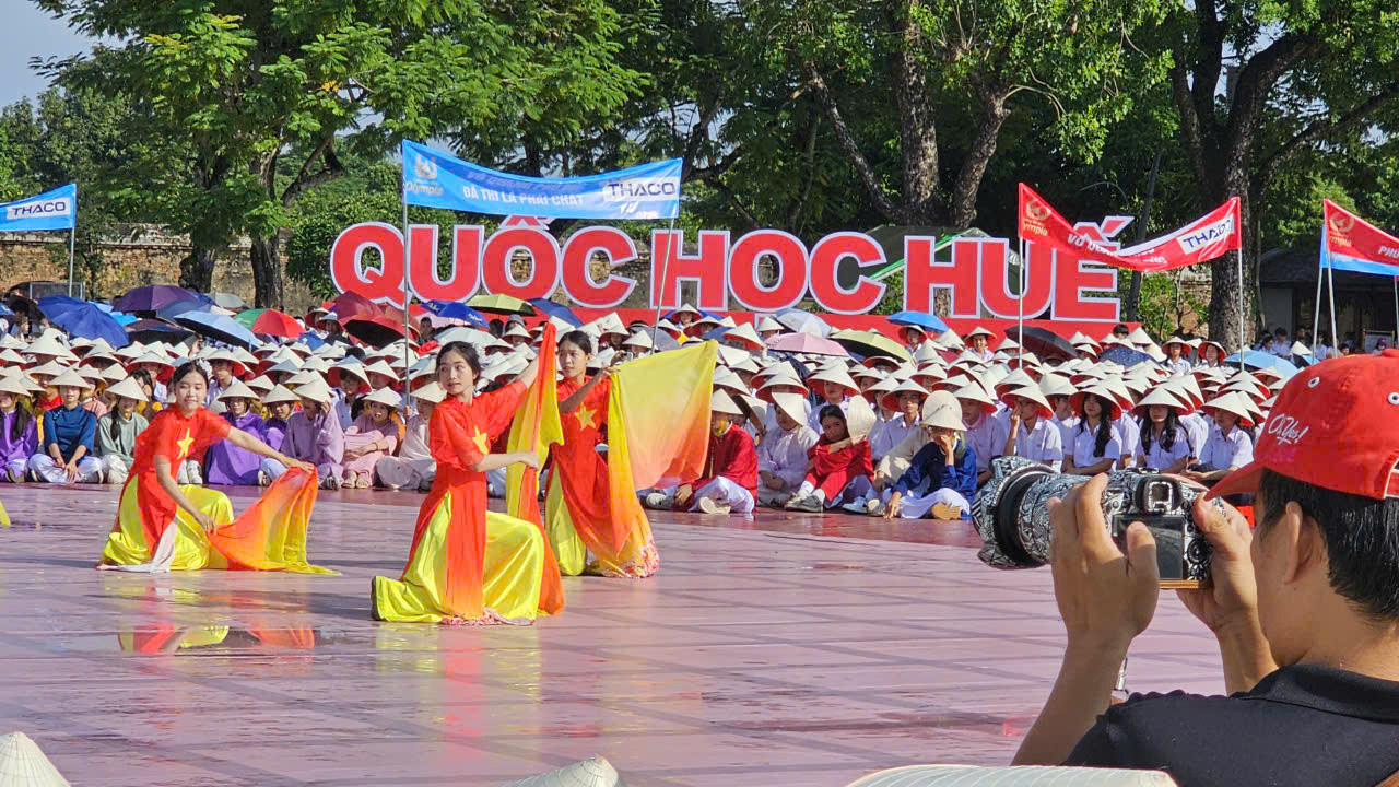 Võ Quang Phú Đức giành ngôi Quán quân Đường lên đỉnh Olympia năm thứ 24 ảnh 22