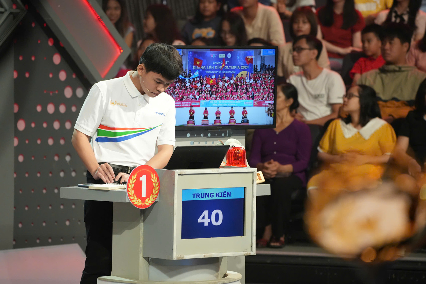 Võ Quang Phú Đức giành ngôi Quán quân Đường lên đỉnh Olympia năm thứ 24 ảnh 36