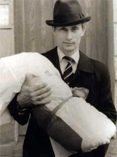 Putin - một người cha hết sức thương con