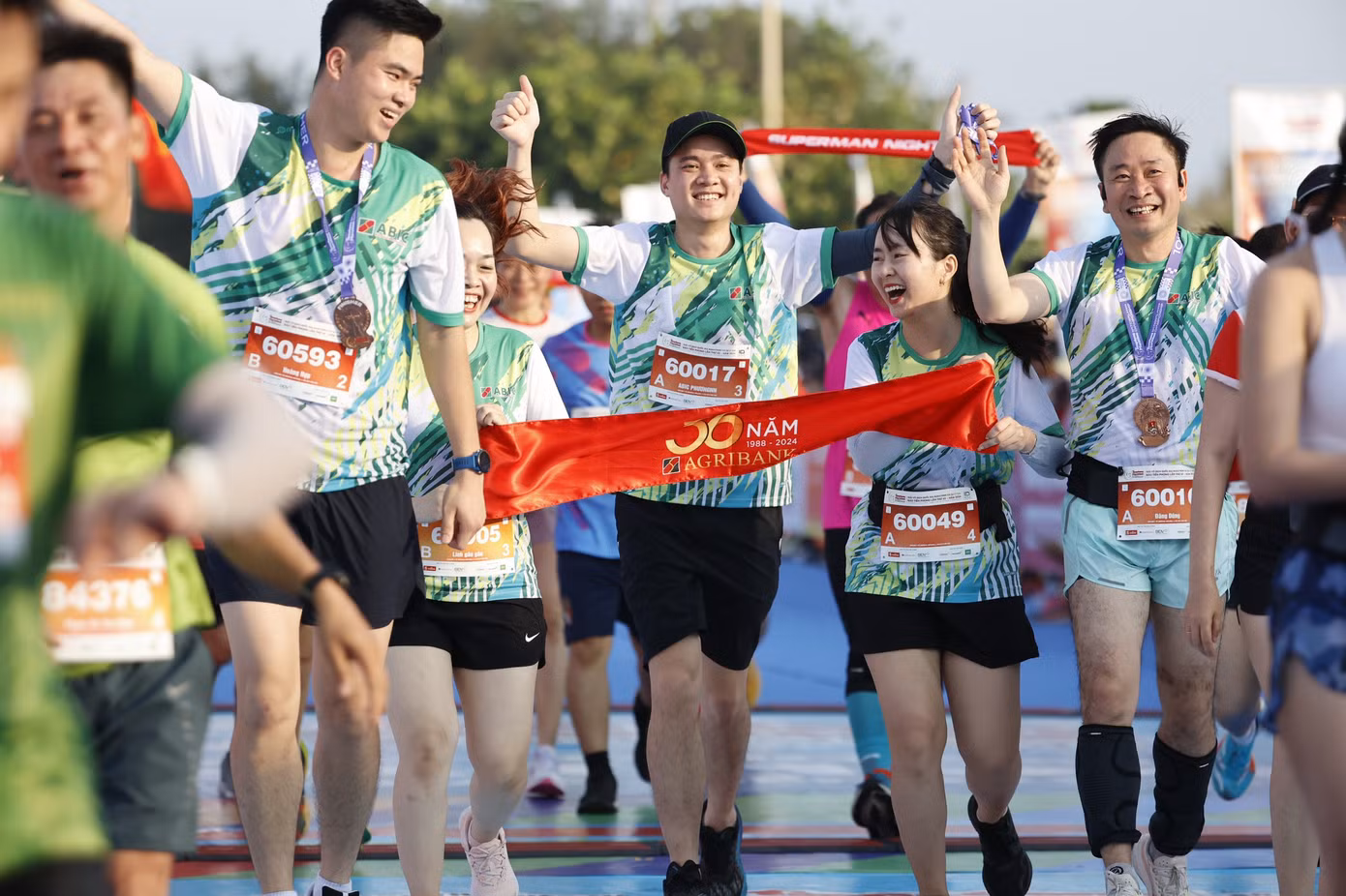 Tiền Phong Marathon 2024: Trên bục vinh quang ảnh 153