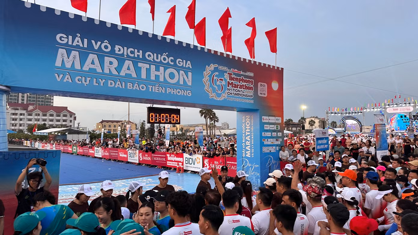 Tiền Phong Marathon 2024: Trên bục vinh quang ảnh 73