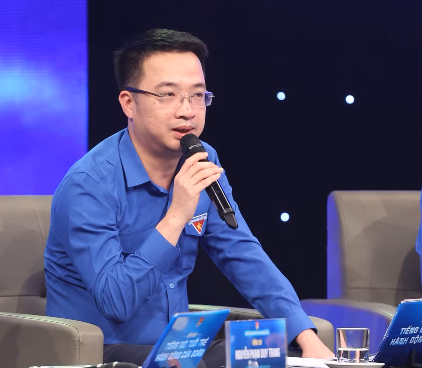 Anh Nguyễn Tường Lâm - Bí thư Trung ương Đoàn, Phó Chủ nhiệm thường trực Ủy ban Quốc gia về Thanh niên Việt Nam, trao đổi tại diễn đàn.