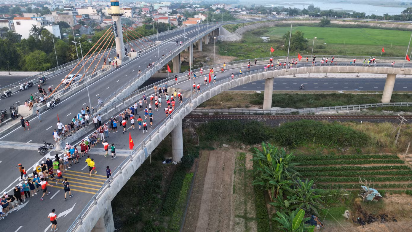 Tiền Phong Marathon 2024: Trên bục vinh quang ảnh 92