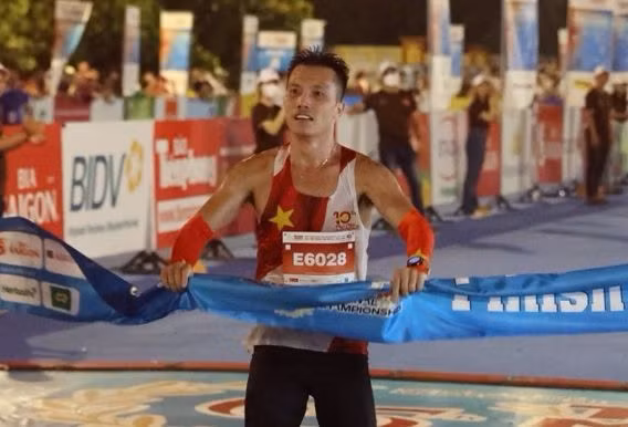 Tiền Phong Marathon 2024: Trên bục vinh quang ảnh 56