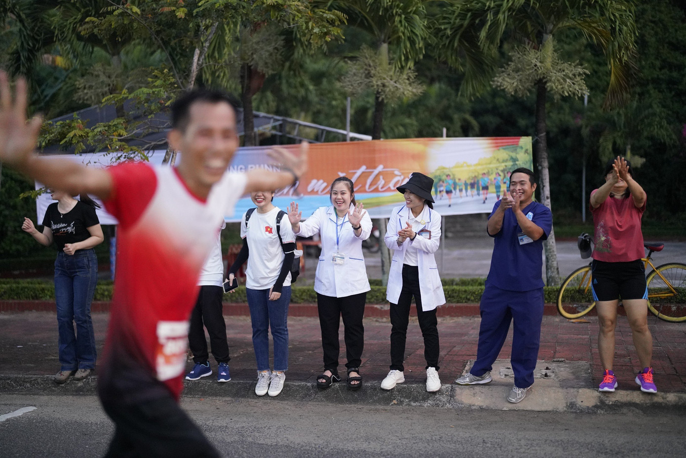 Tiền Phong Marathon 2024: Trên bục vinh quang ảnh 131