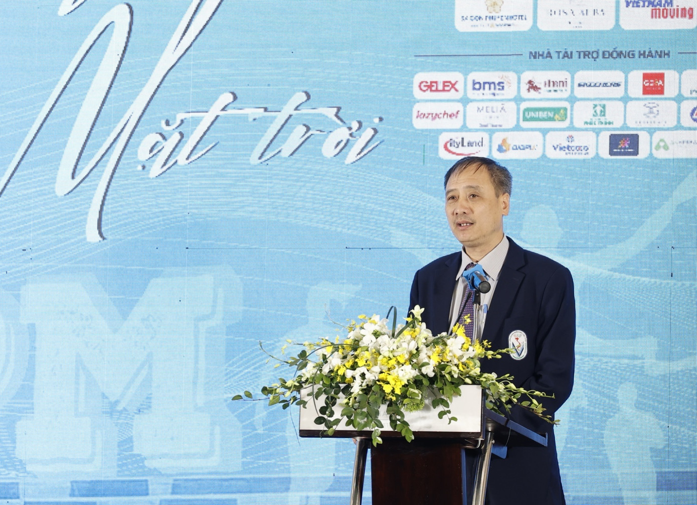 Ông Nguyễn Mạnh Hùng - Phó Chủ tịch Liên đoàn Điền kinh Đông Nam Á, Tổng thư ký Liên đoàn Điền kinh Việt Nam, Phó trưởng Ban tổ chức, Tổng giám sát Giải Vô địch Quốc gia Marathon và cự ly dài báo Tiền Phong lần thứ 65 năm – 2024.