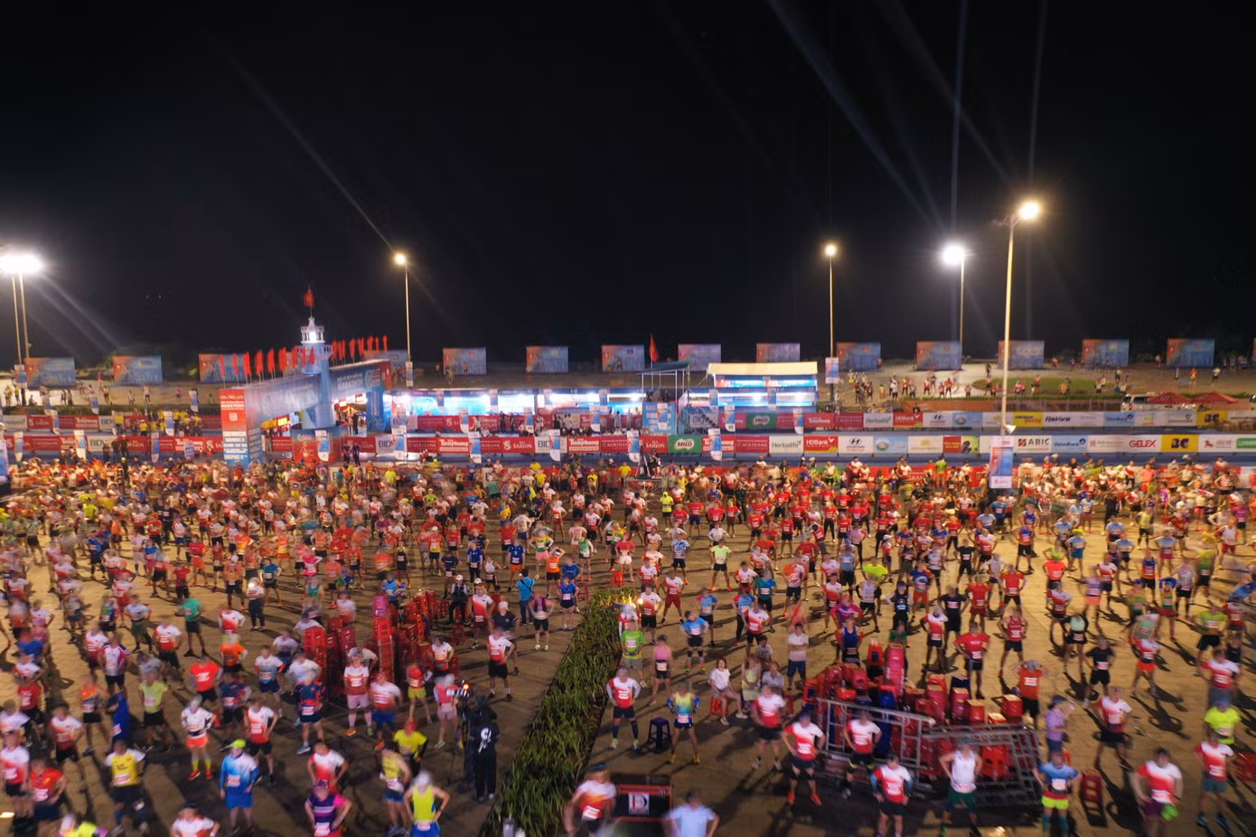 Tiền Phong Marathon 2024: Trên bục vinh quang ảnh 18