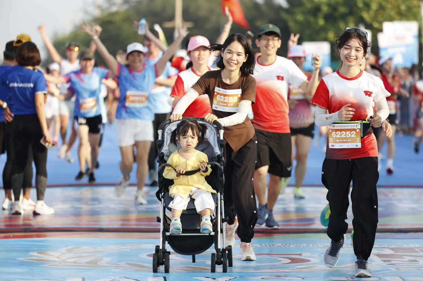 Tiền Phong Marathon 2024: Trên bục vinh quang ảnh 176