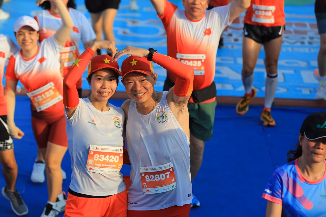 Tiền Phong Marathon 2024: Trên bục vinh quang ảnh 146