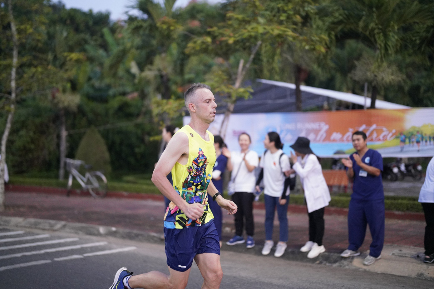 Tiền Phong Marathon 2024: Trên bục vinh quang ảnh 100