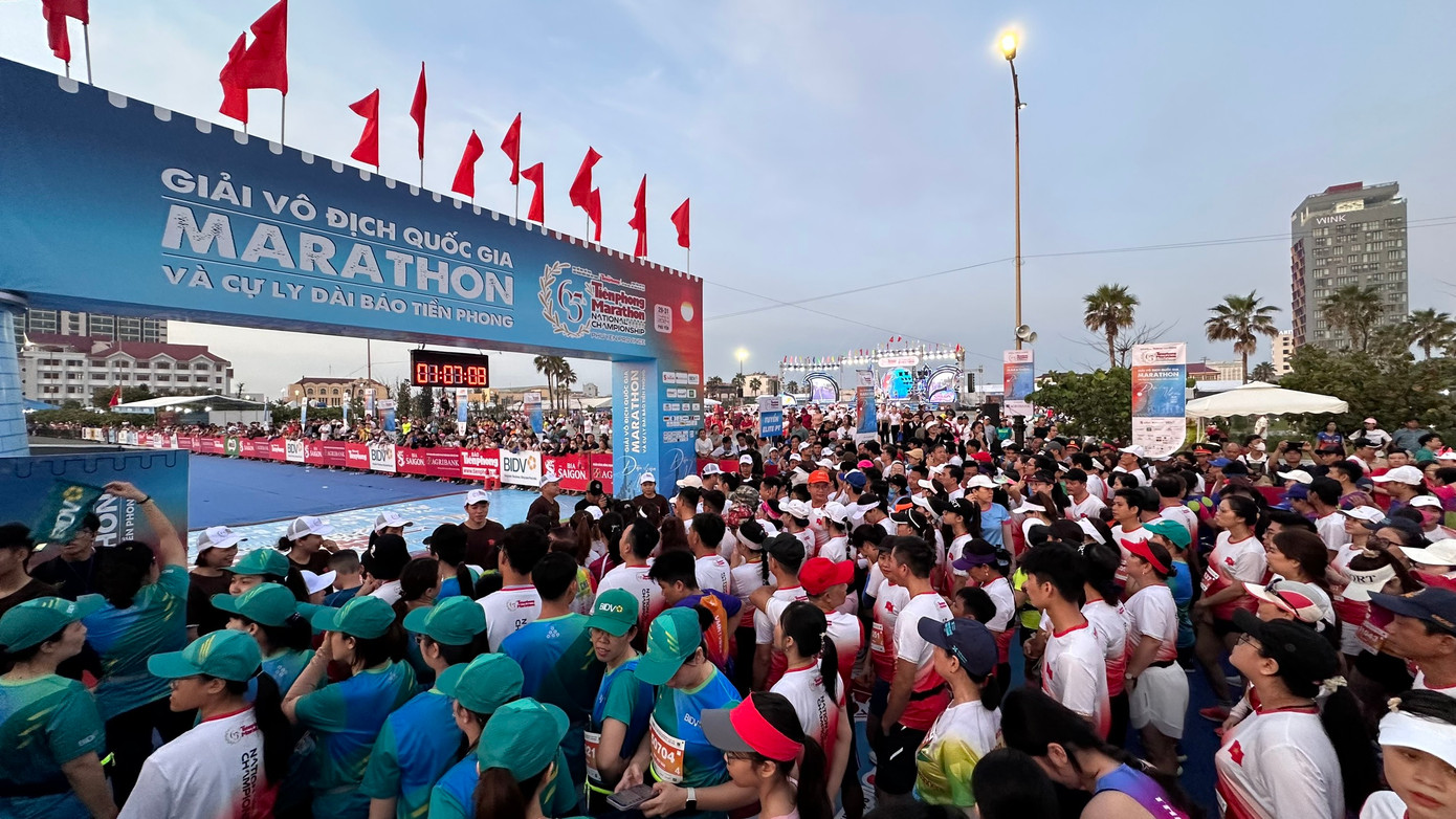 Tiền Phong Marathon 2024: Trên bục vinh quang ảnh 72