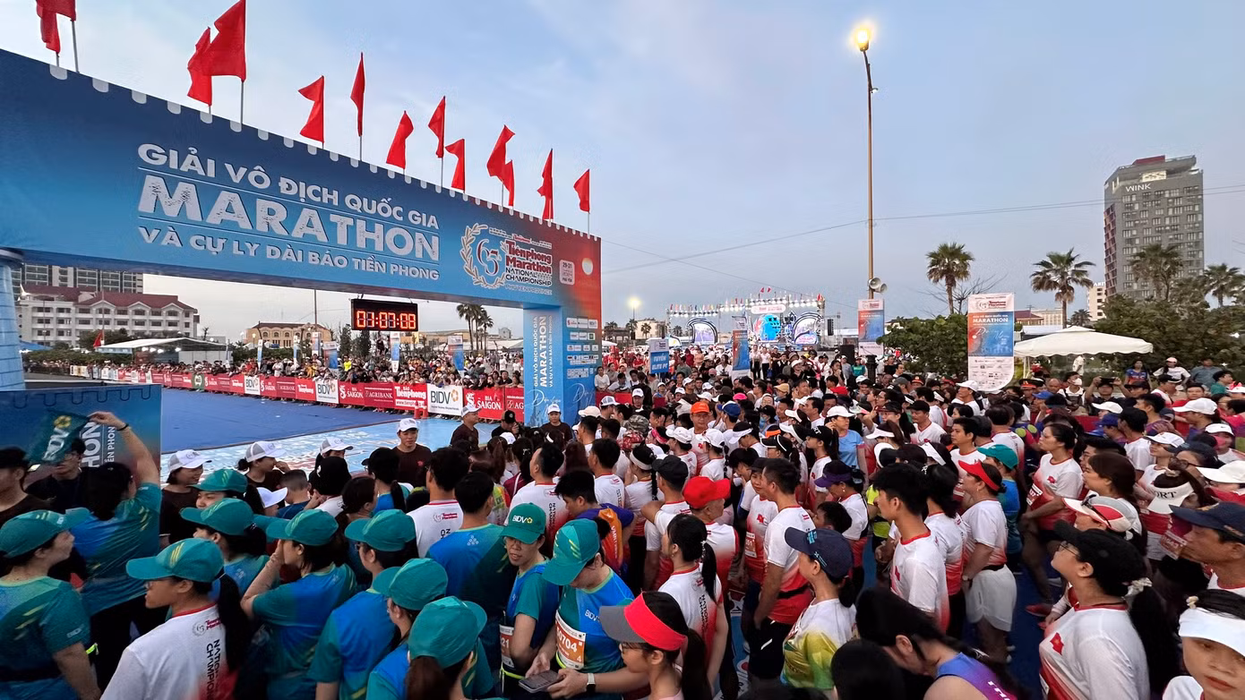 Tiền Phong Marathon 2024: Trên bục vinh quang ảnh 72