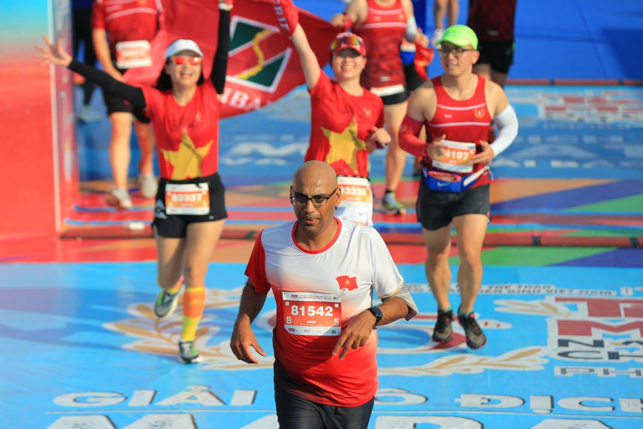 Tiền Phong Marathon 2024: Trên bục vinh quang ảnh 179