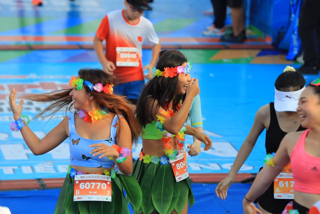 Tiền Phong Marathon 2024: Trên bục vinh quang ảnh 150