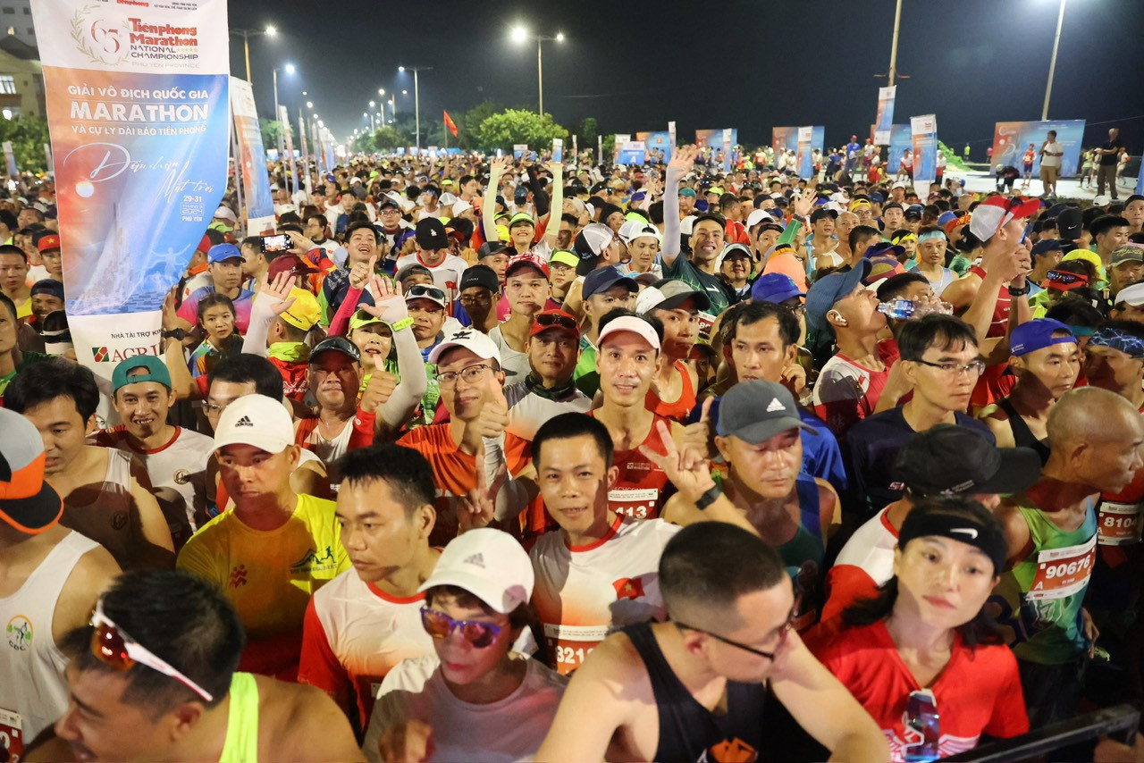 Tiền Phong Marathon 2024: Trên bục vinh quang ảnh 26