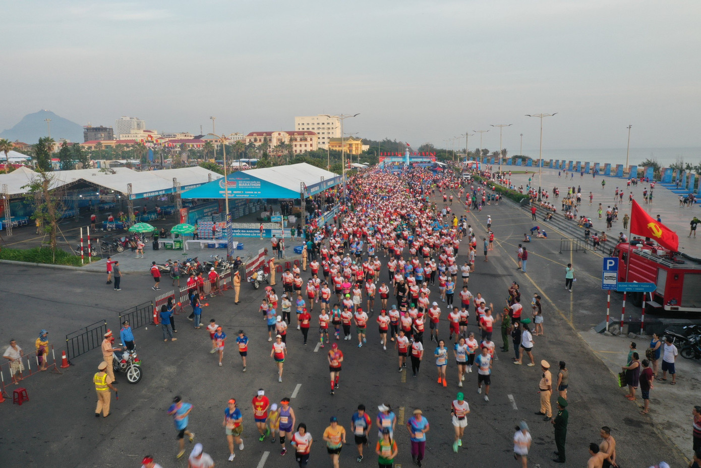 Tiền Phong Marathon 2024: Trên bục vinh quang ảnh 109