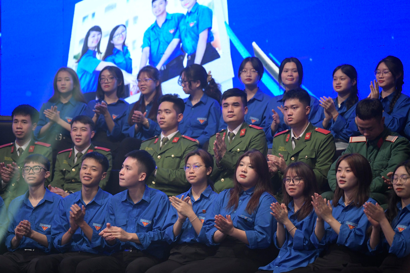 Sáng mãi con đường cách mạng của thanh niên ảnh 7