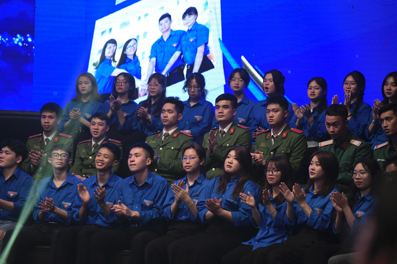 Sáng mãi con đường cách mạng của thanh niên ảnh 6