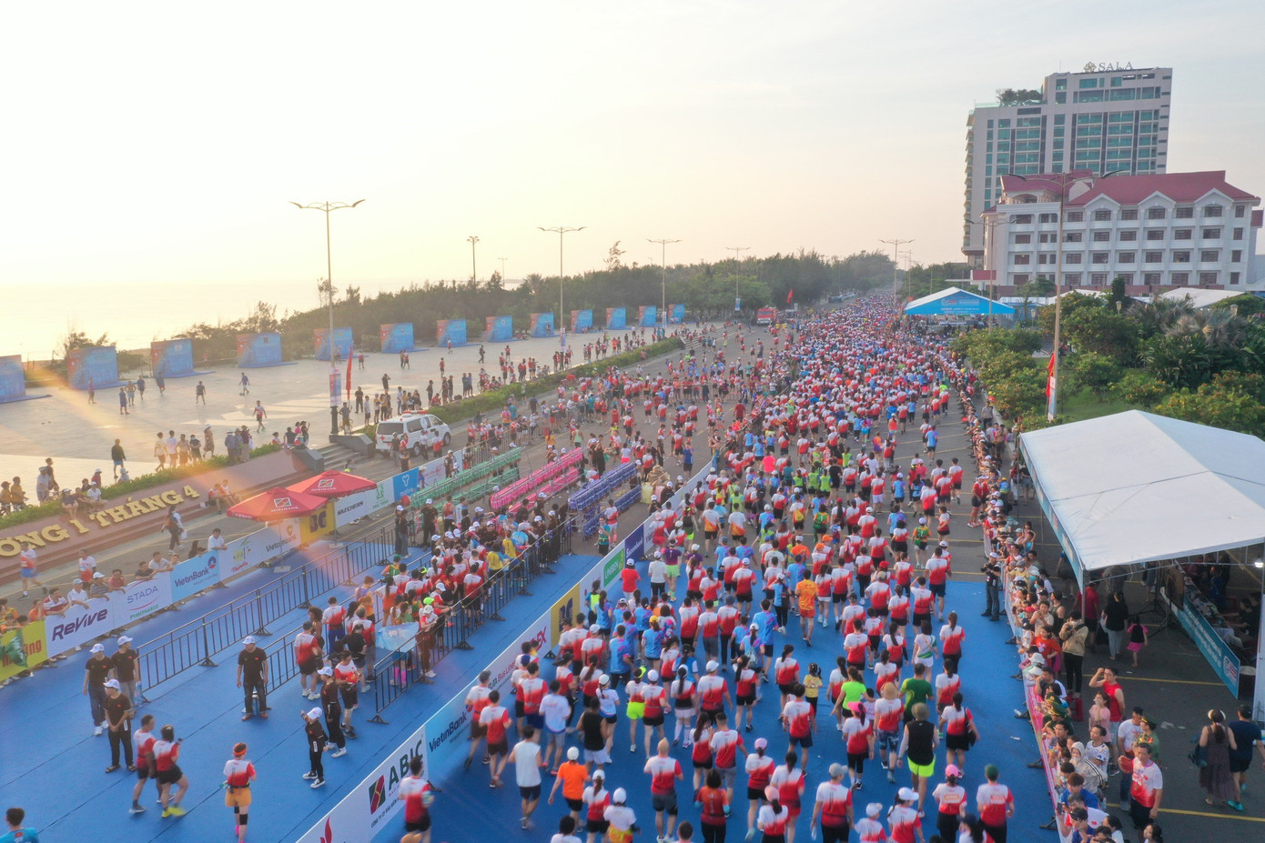 Tiền Phong Marathon 2024: Trên bục vinh quang ảnh 107