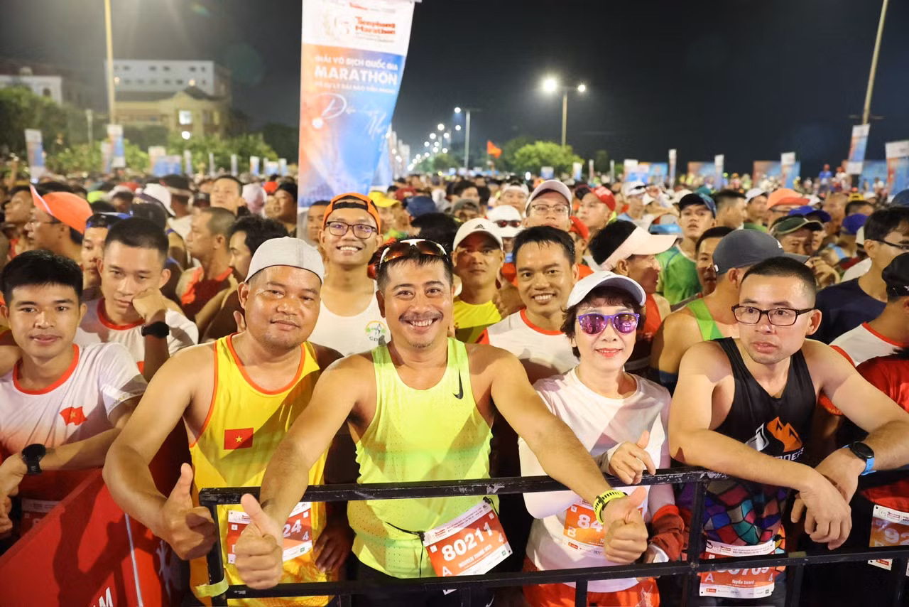Tiền Phong Marathon 2024: Trên bục vinh quang ảnh 23