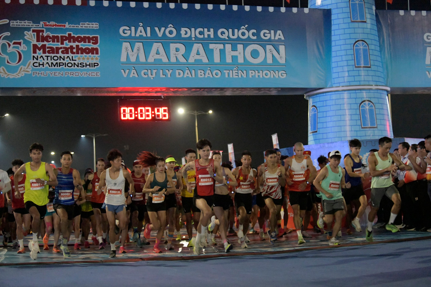 Tiền Phong Marathon 2024: Trên bục vinh quang ảnh 37