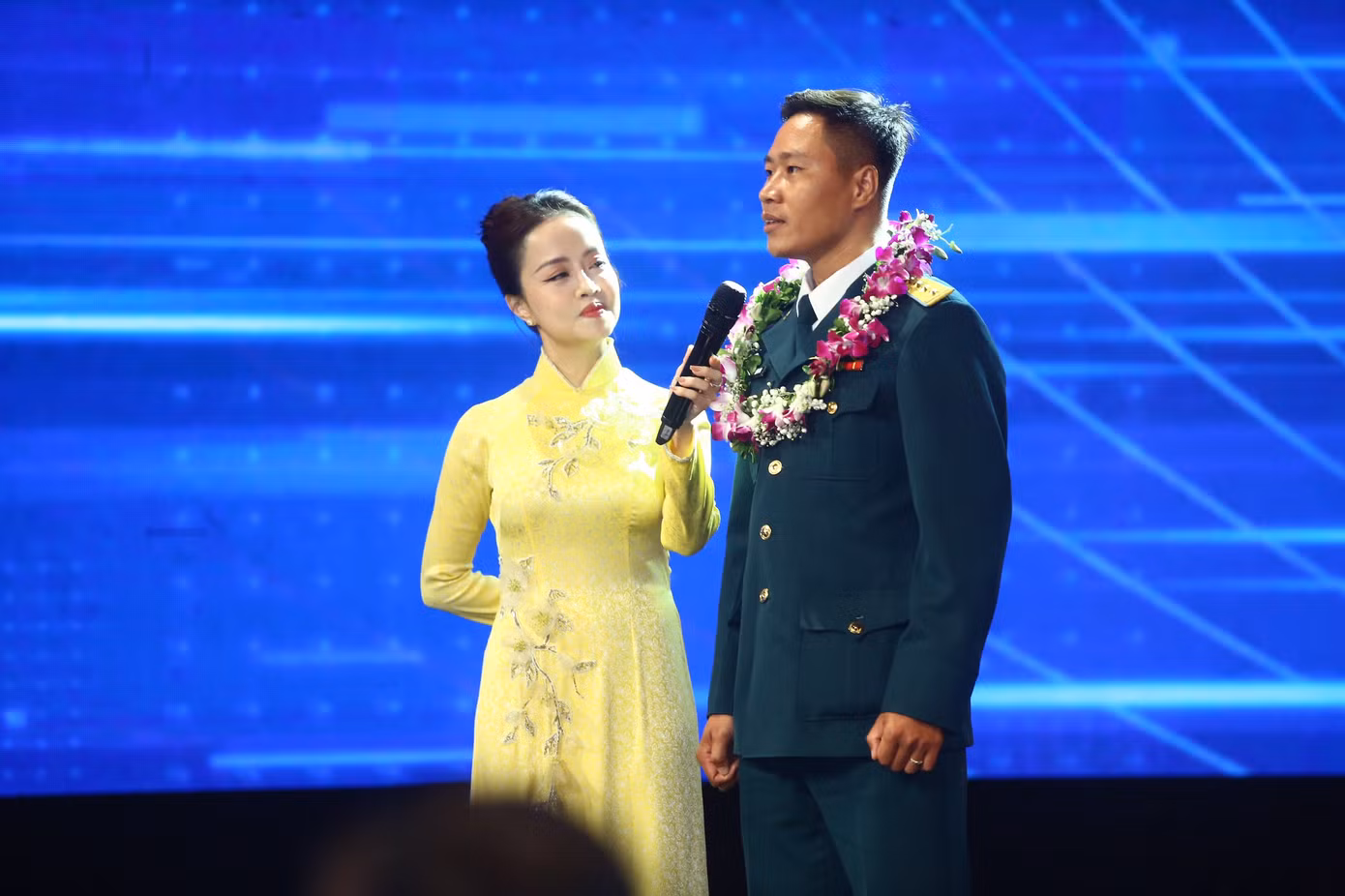 Tuyên dương Gương mặt trẻ Việt Nam tiêu biểu năm 2023: Những người 'lĩnh ấn tiên phong' ảnh 42 Tuyên dương Gương mặt trẻ Việt Nam tiêu biểu năm 2023: Những người 'lĩnh ấn tiên phong' ảnh 42