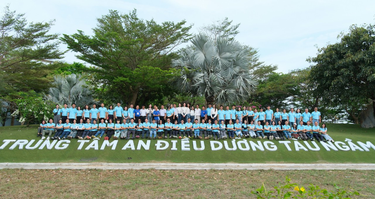 Thiêng liêng Lễ Thượng cờ 'Tổ quốc trong lòng Tổ quốc' ảnh 5 Thiêng liêng Lễ Thượng cờ 'Tổ quốc trong lòng Tổ quốc' ảnh 5