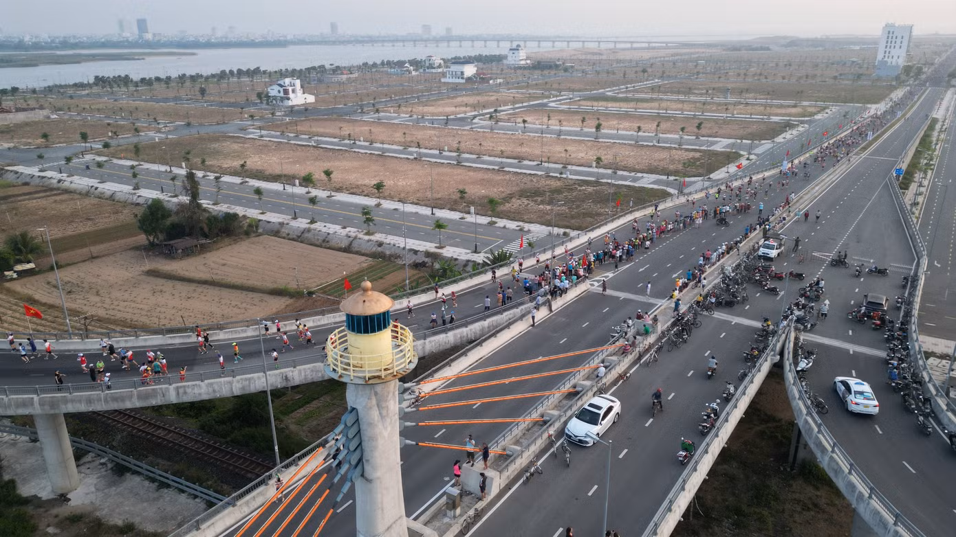 Tiền Phong Marathon 2024: Trên bục vinh quang ảnh 90