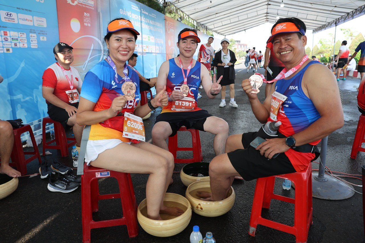 Tiền Phong Marathon 2024: Trên bục vinh quang ảnh 185