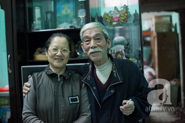 Nụ cười hạnh phúc của hai vợ chồng già. Nụ cười hạnh phúc của hai vợ chồng già
