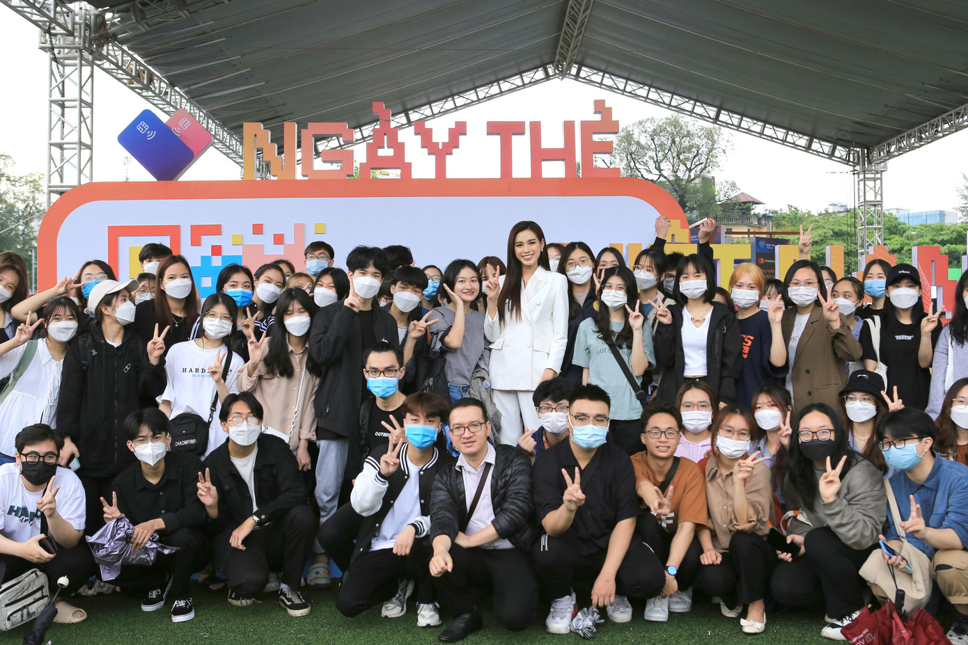 Hoa hậu Đỗ Thị Hà tham gia Sóng Festival - Ngày Thẻ Việt Nam lần thứ 2. Ảnh: BTC Hoa hậu Đỗ Thị Hà tham gia Sóng Festival - Ngày Thẻ Việt Nam lần thứ 2. Ảnh: BTC