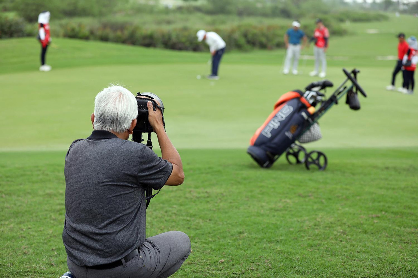 Qua đó, Giải Vô địch Golf Quốc gia 2022 – Cúp VinFast đã có sức hấp dẫn và &quot;thời sự&quot; thu hút cộng đồng golf Việt Nam.