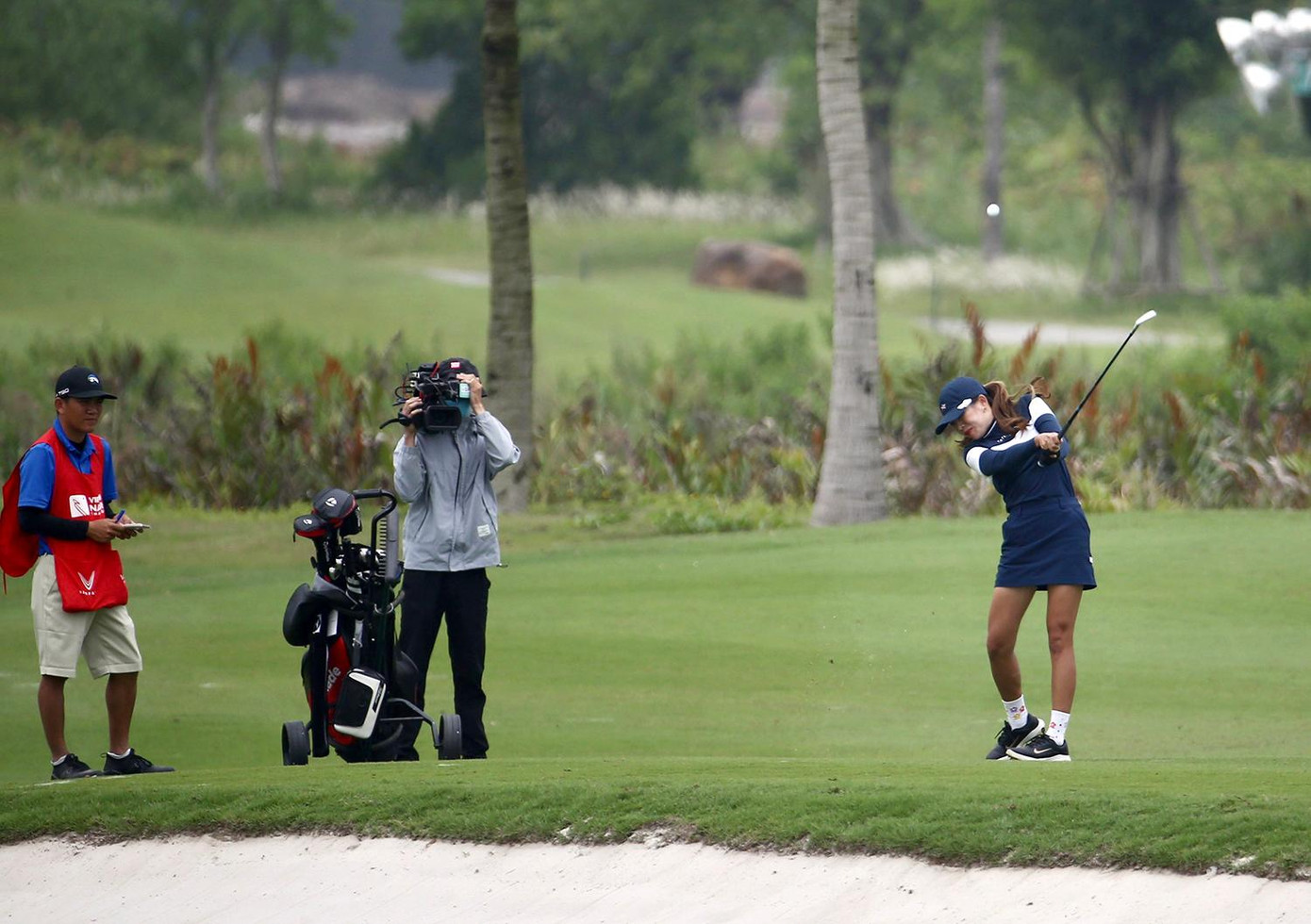 Đội ngũ phóng viên báo Tiền Phong cùng các cơ quan thông tấn báo chí, truyền hình đã kịp thời ghi nhận, phản ánh các hoạt động thi đấu trên sân, cũng như câu chuyện bên lề của giải đấu, của vận động viên tranh tài...